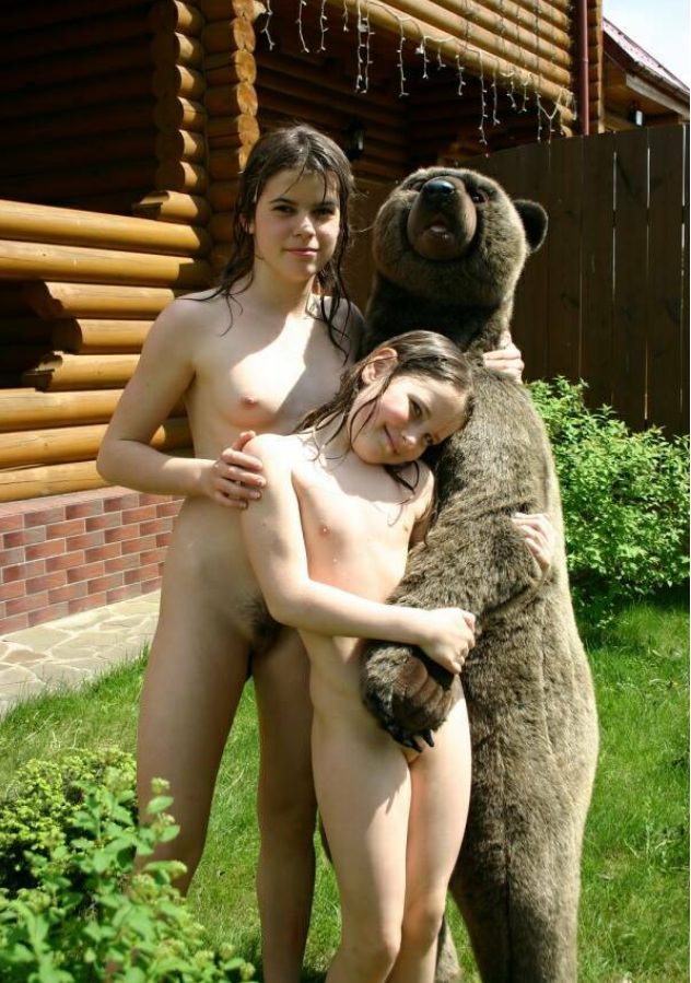 Family nudism - girls nudists and a bear